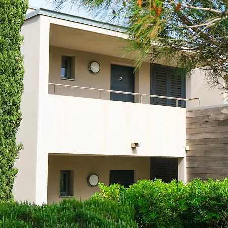 Costa Nera House